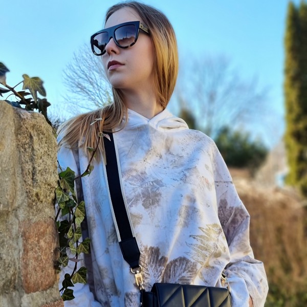 Bawełniana bluza dresowa z naturalnym ecoprintem ZAMÓW PODOBNE